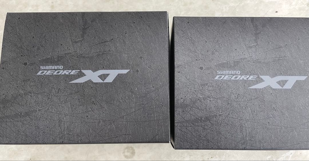 ブレーキレバー　シマノXT BL-M8100 左右セット