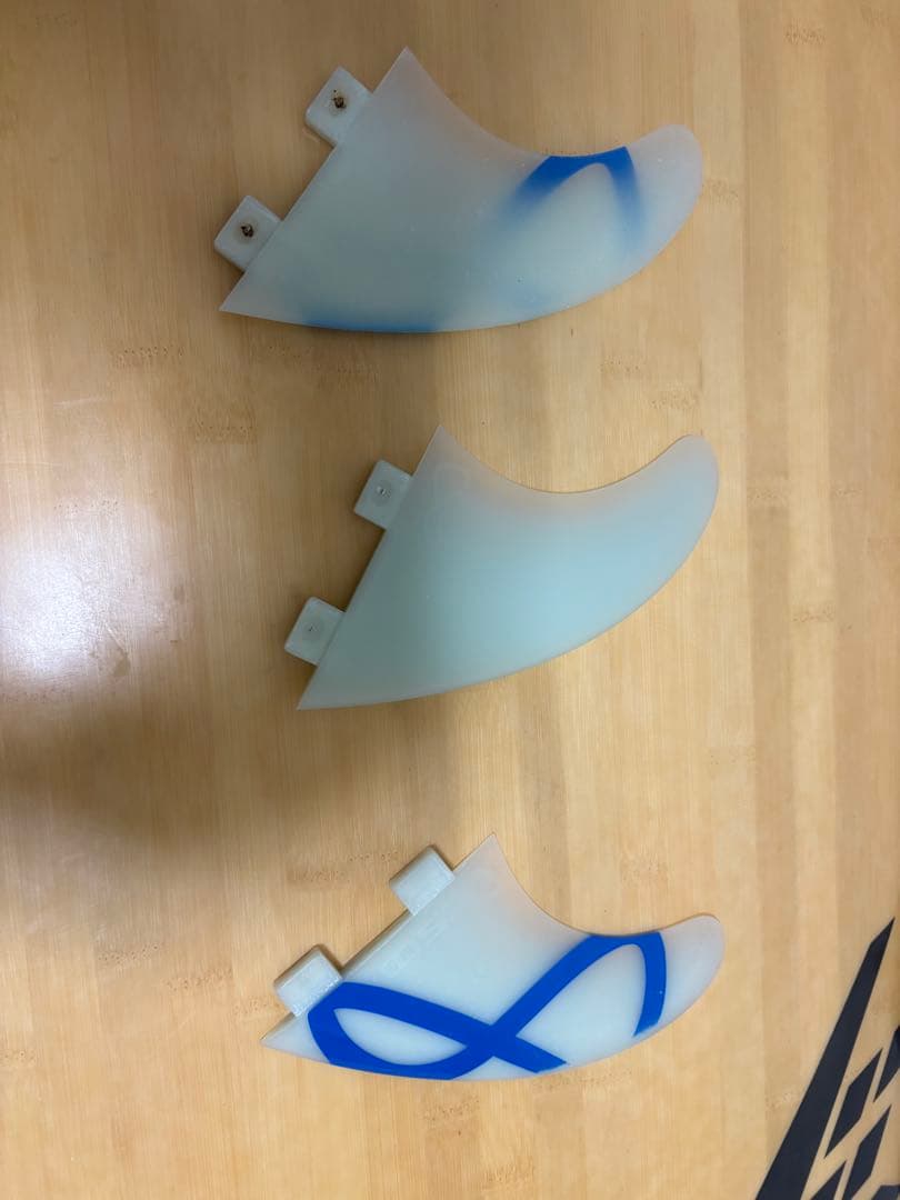 FIREWIRE “The Raptor” 5’8” FSTモデル（30.8L）