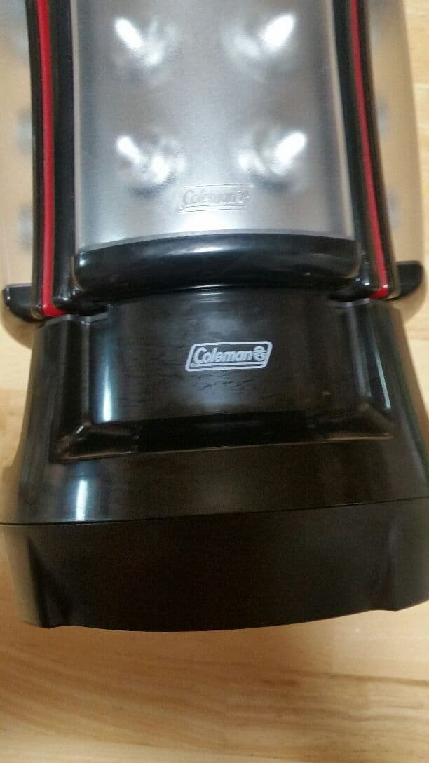 Coleman　クアッドLEDランタン