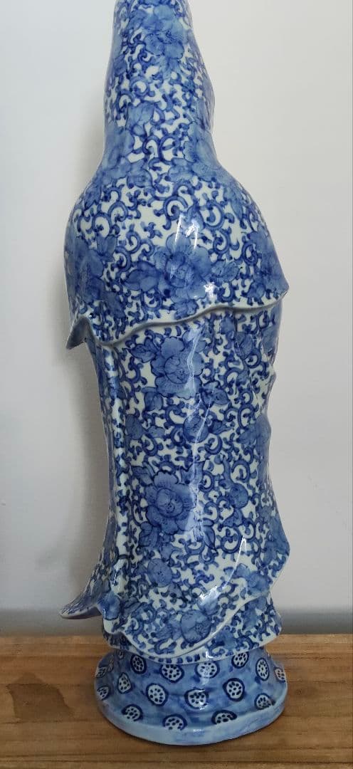 九谷焼　置物　青白磁の仏像 約44cm