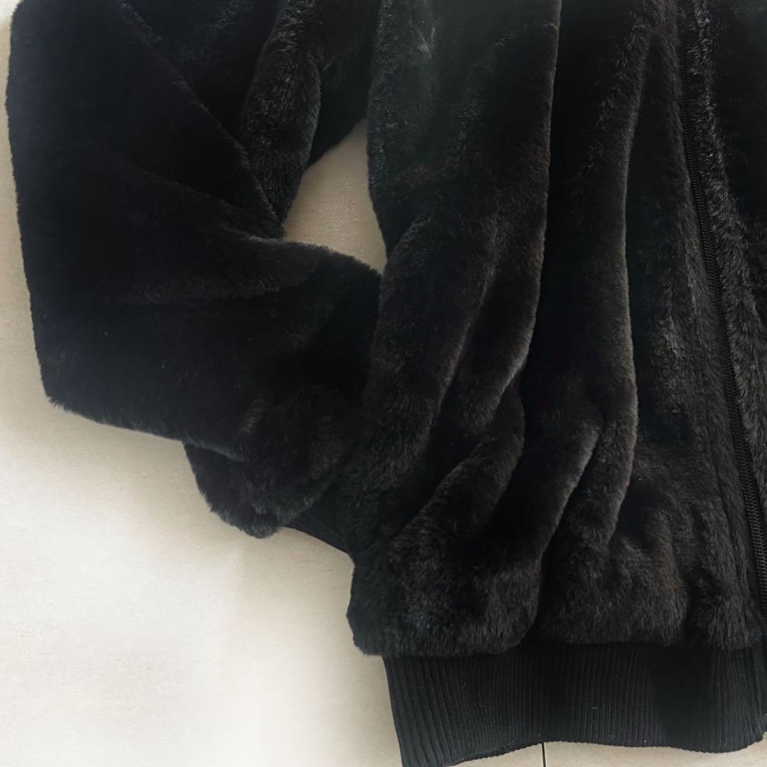 新品タグ付き キスオンザグリーン ファー 上下セット セットアップ ブラック