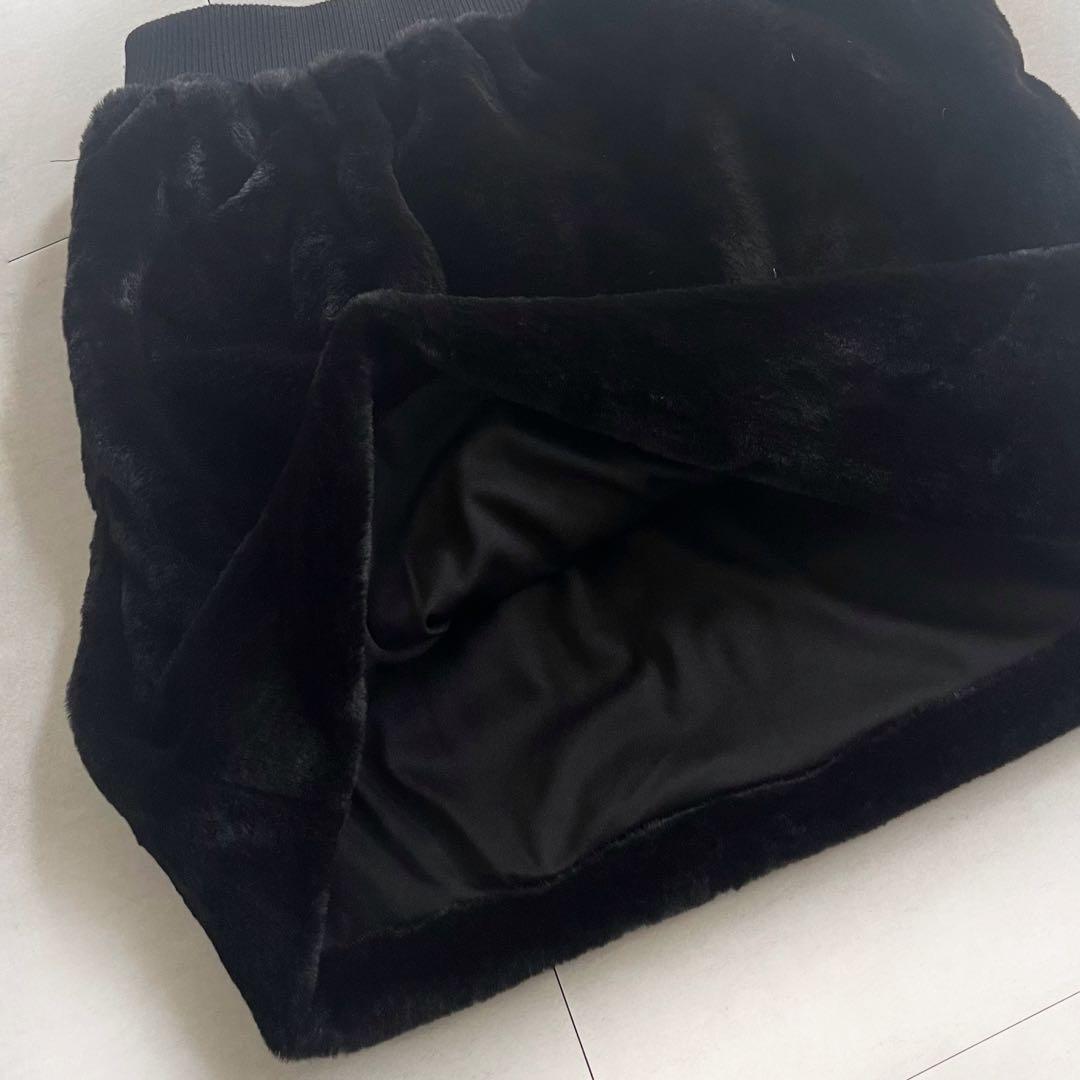 新品タグ付き キスオンザグリーン ファー 上下セット セットアップ ブラック