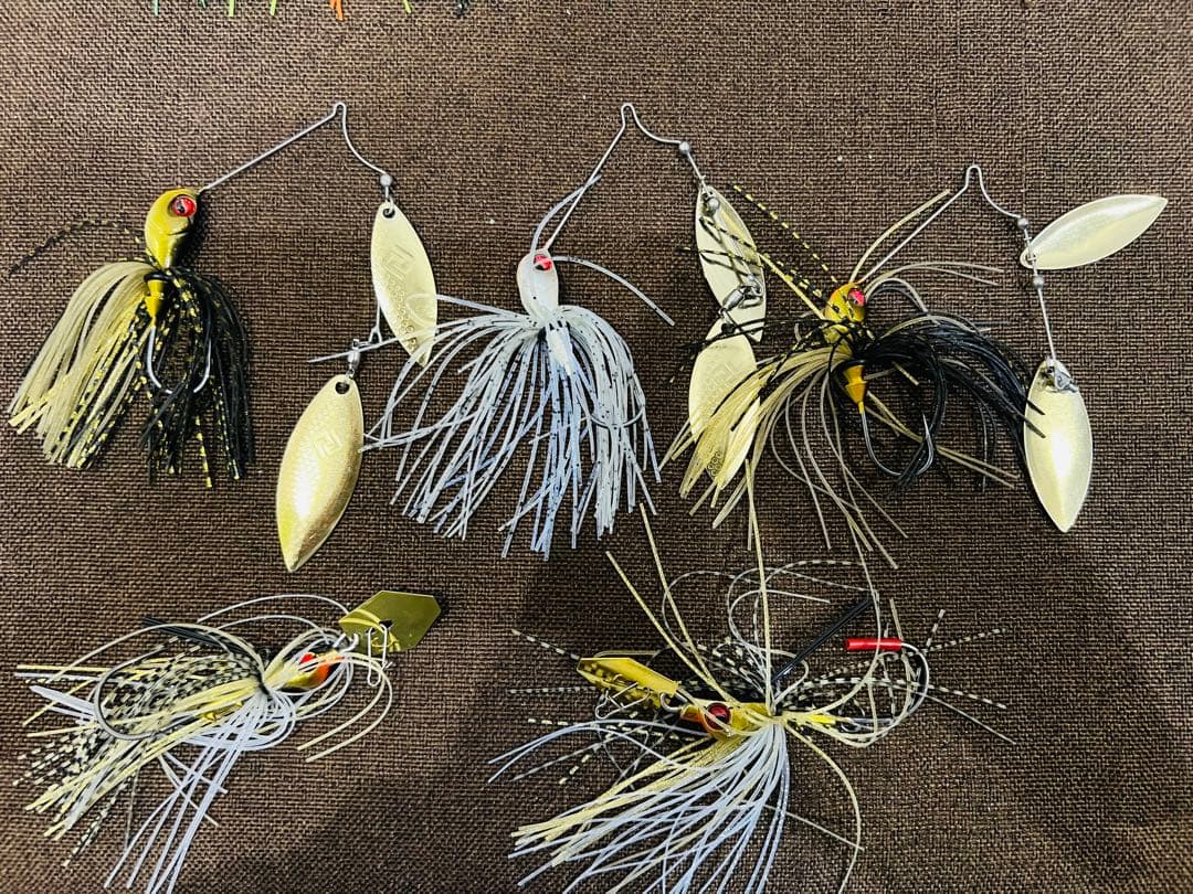 【新品未使用品】レイドジャパン ルアーセット20点☆お買い得品です♪