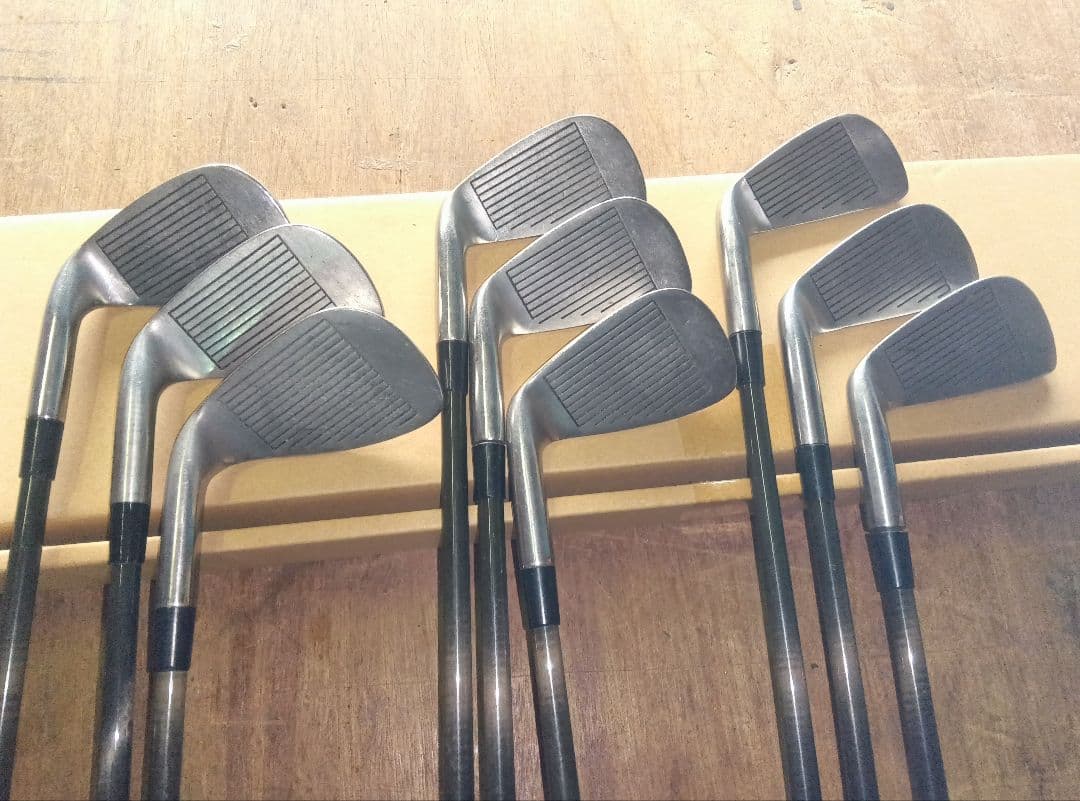 SPALDING アイアン、9本セット 、中古品