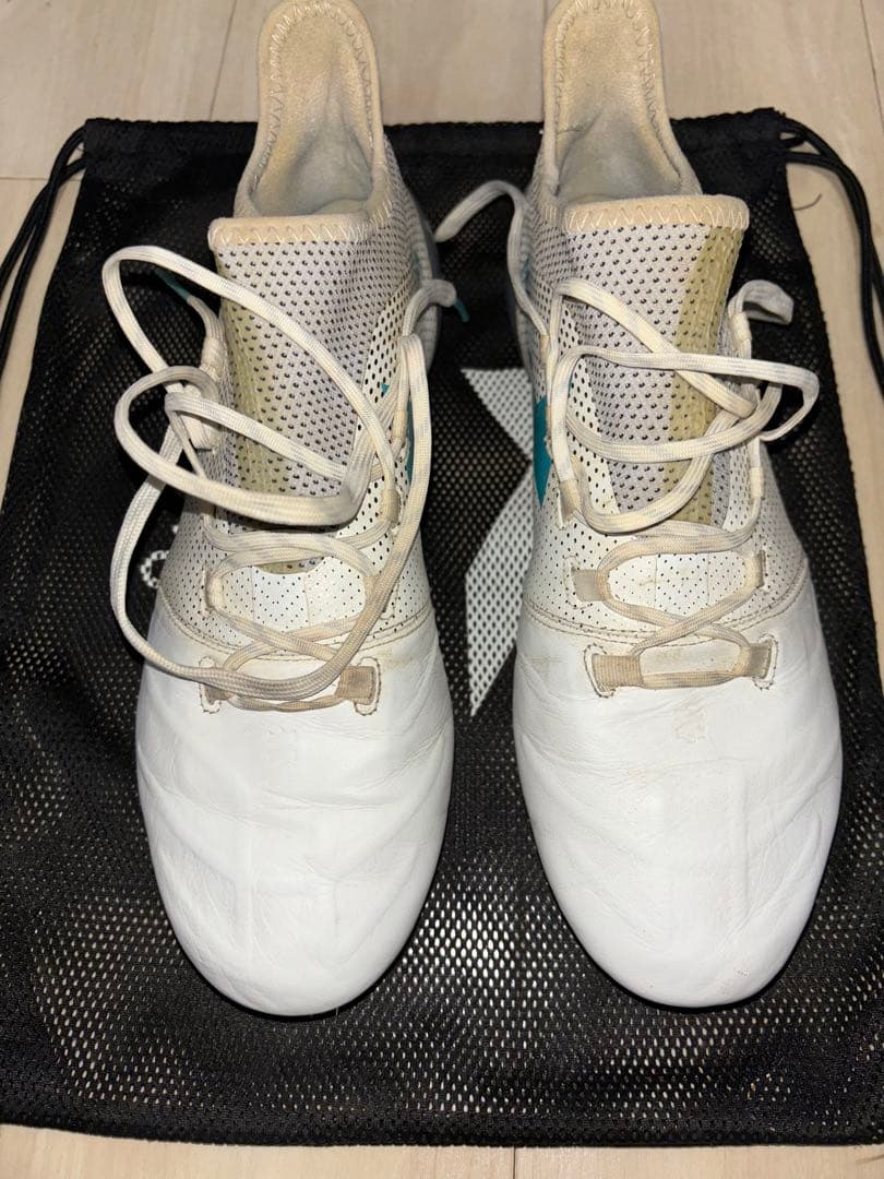 サッカースパイクadidas ＸレザーAG