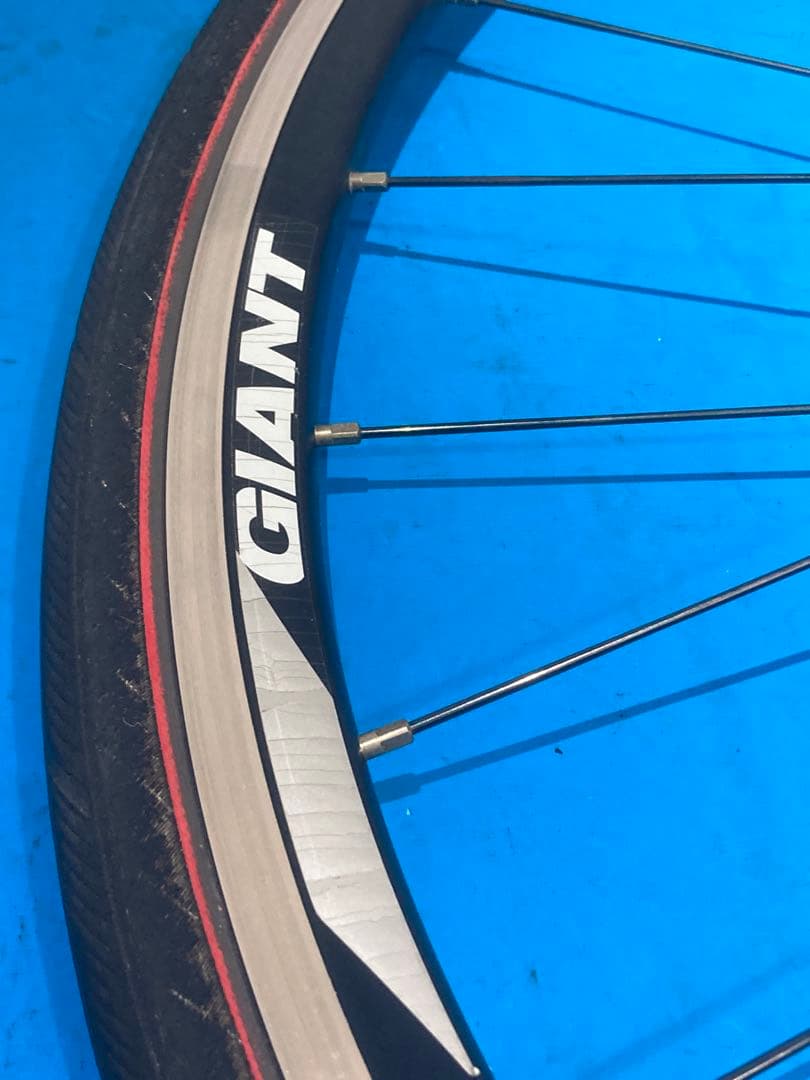 ★GIANT P-R2 リアホイール シマノ10sフリー25Cタイヤクイック付