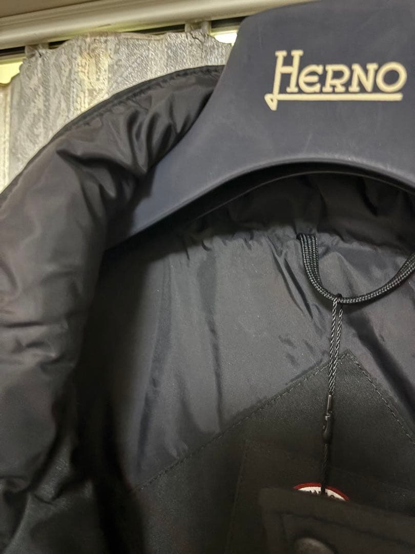 カナダグース ダウンベスト ブラック