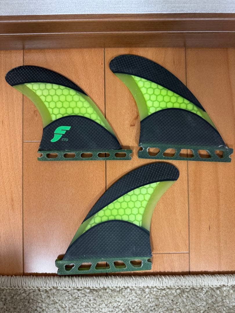 フューチャーtechflex サーフボードフィン 3枚セット