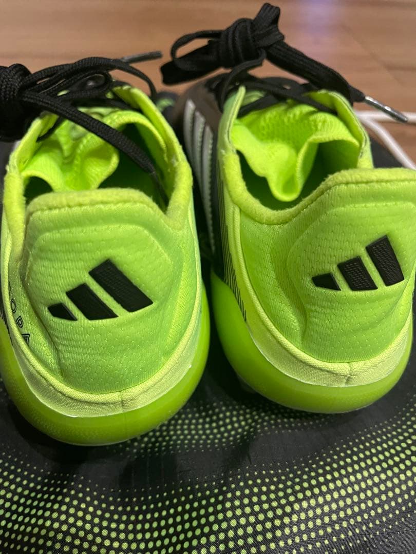 新品未使用　adidas コパ ピュア 3 ELITE AG スパイク　25.5