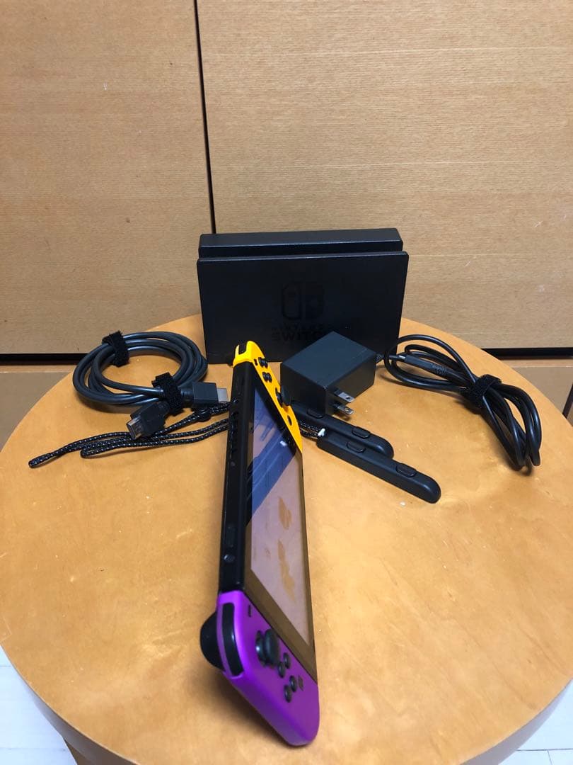 Nintendo Switch 新型　バッテリー強化版