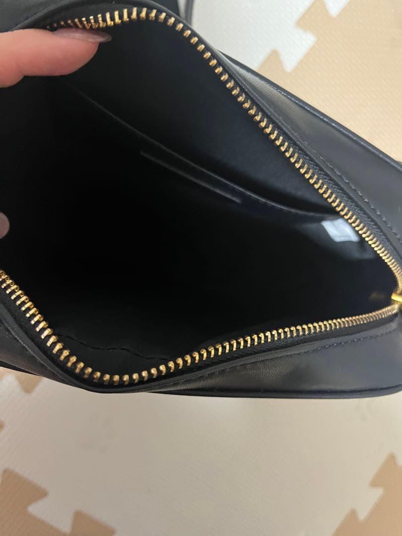 YSL ショルダーバッグ