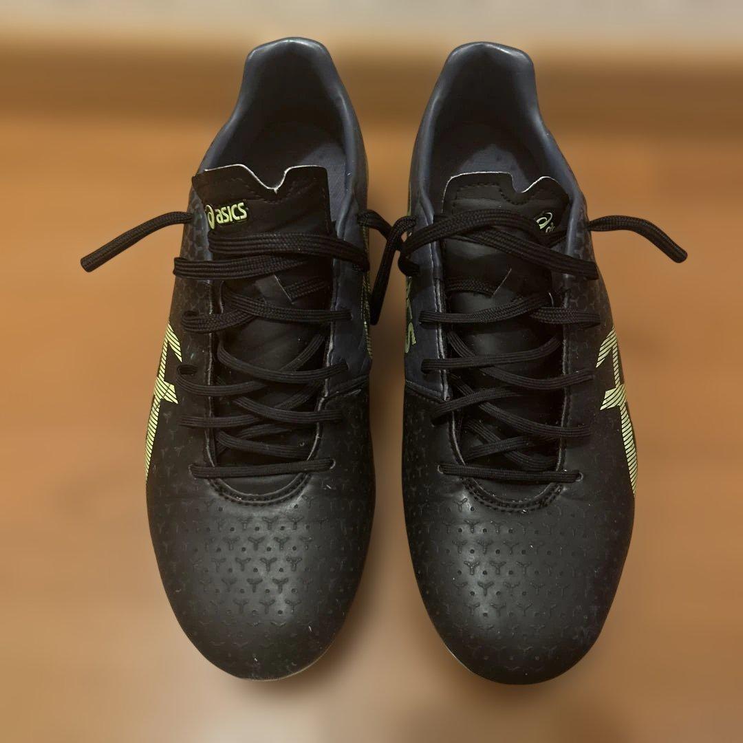 asics サッカースパイク　メナス