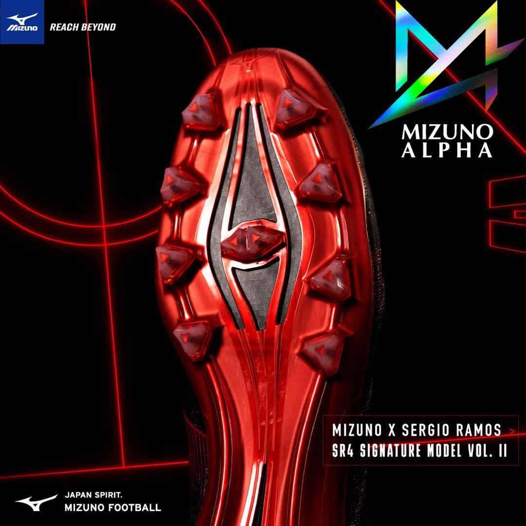 『新品未使用』Mizuno Alpha SR4 28.0cm