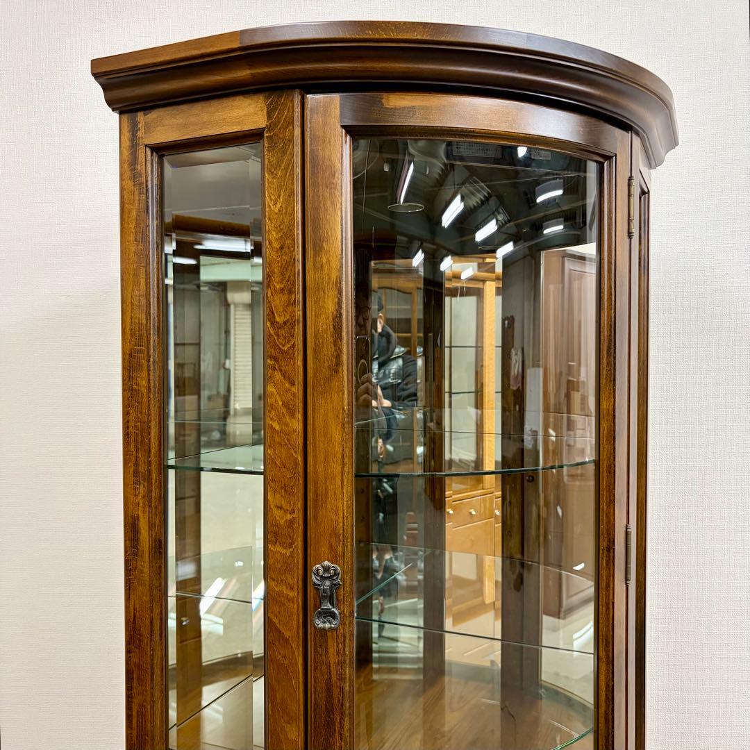 【karimoku】\"コロニアル\"隅飾棚(コーナーキュリオ)HC0254NK