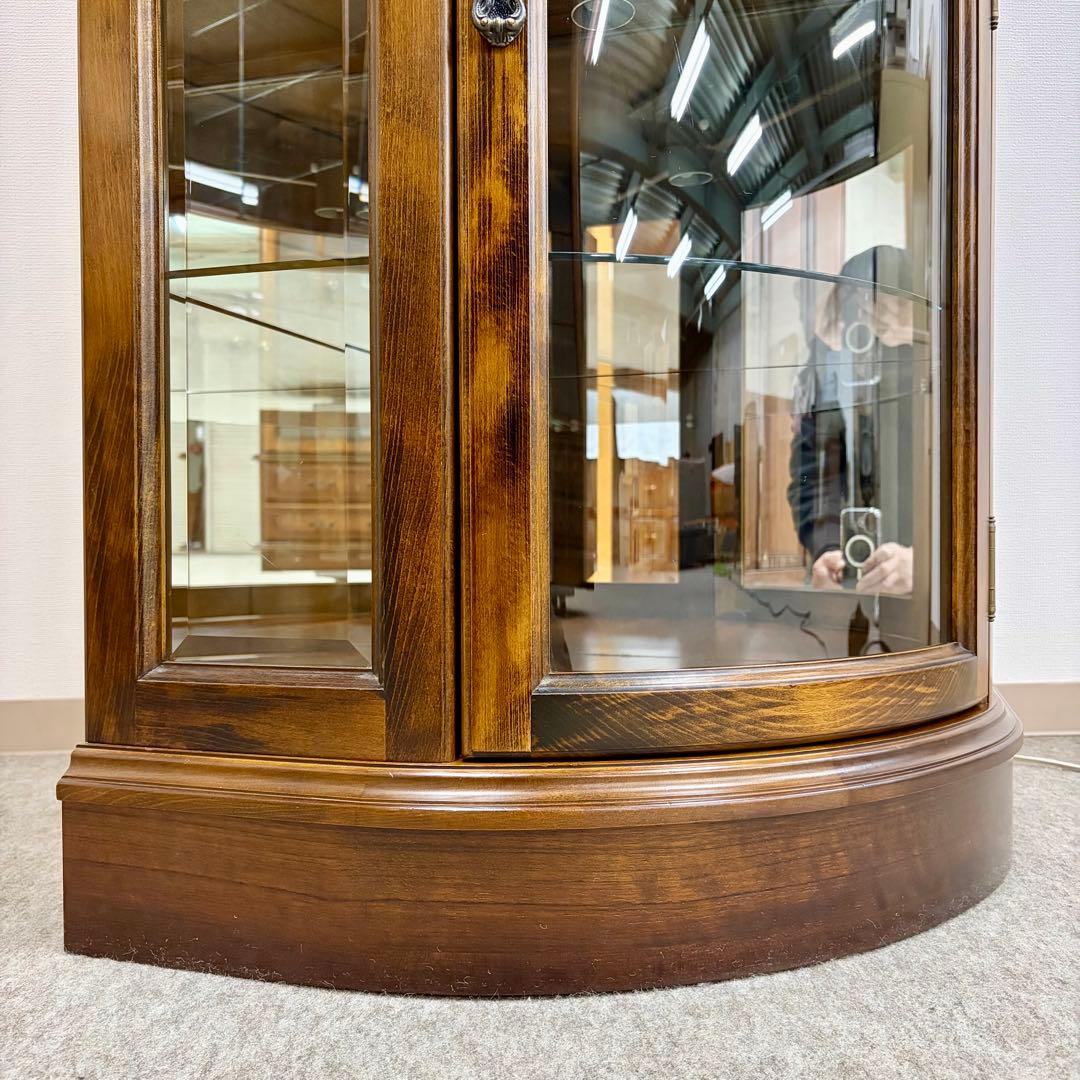 【karimoku】\"コロニアル\"隅飾棚(コーナーキュリオ)HC0254NK