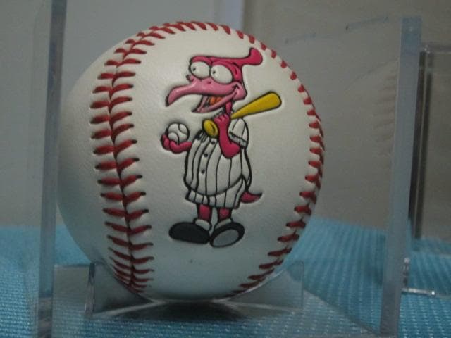 小笠原道大　投げ入れ　投げ込み　サインボール　日本ハム　直筆