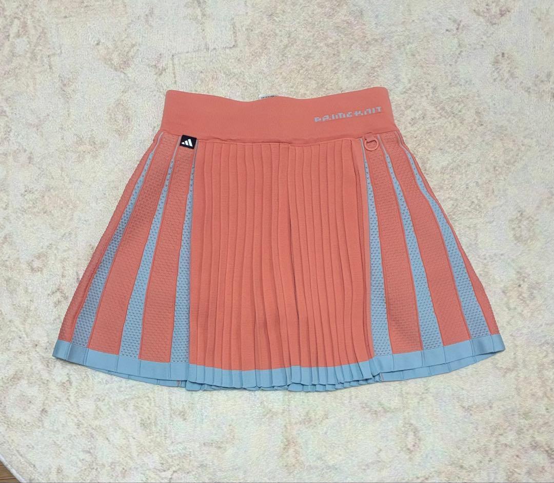 週末割✨アディダス 上下セット S 春モテコーデ　プリーツスカート　モックネック