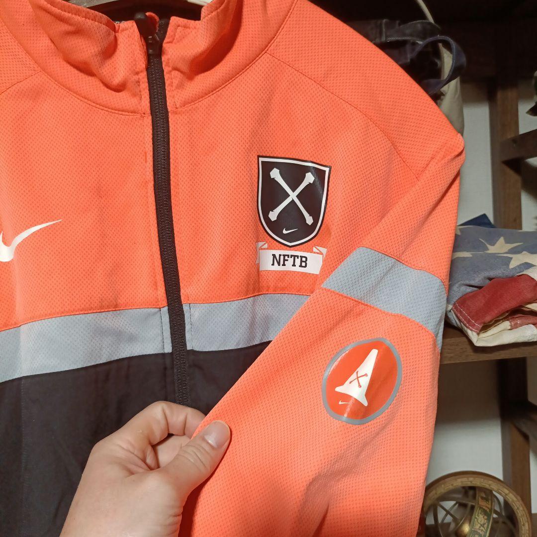 NIKE ナイキ nftb 薄手ジャージ 上下 セットアップ L 蛍光オレンジ色