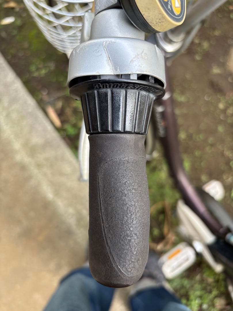 電動アシスト自転車 。 充電器、バッテリー1個付きです。引き取り限定お買得品