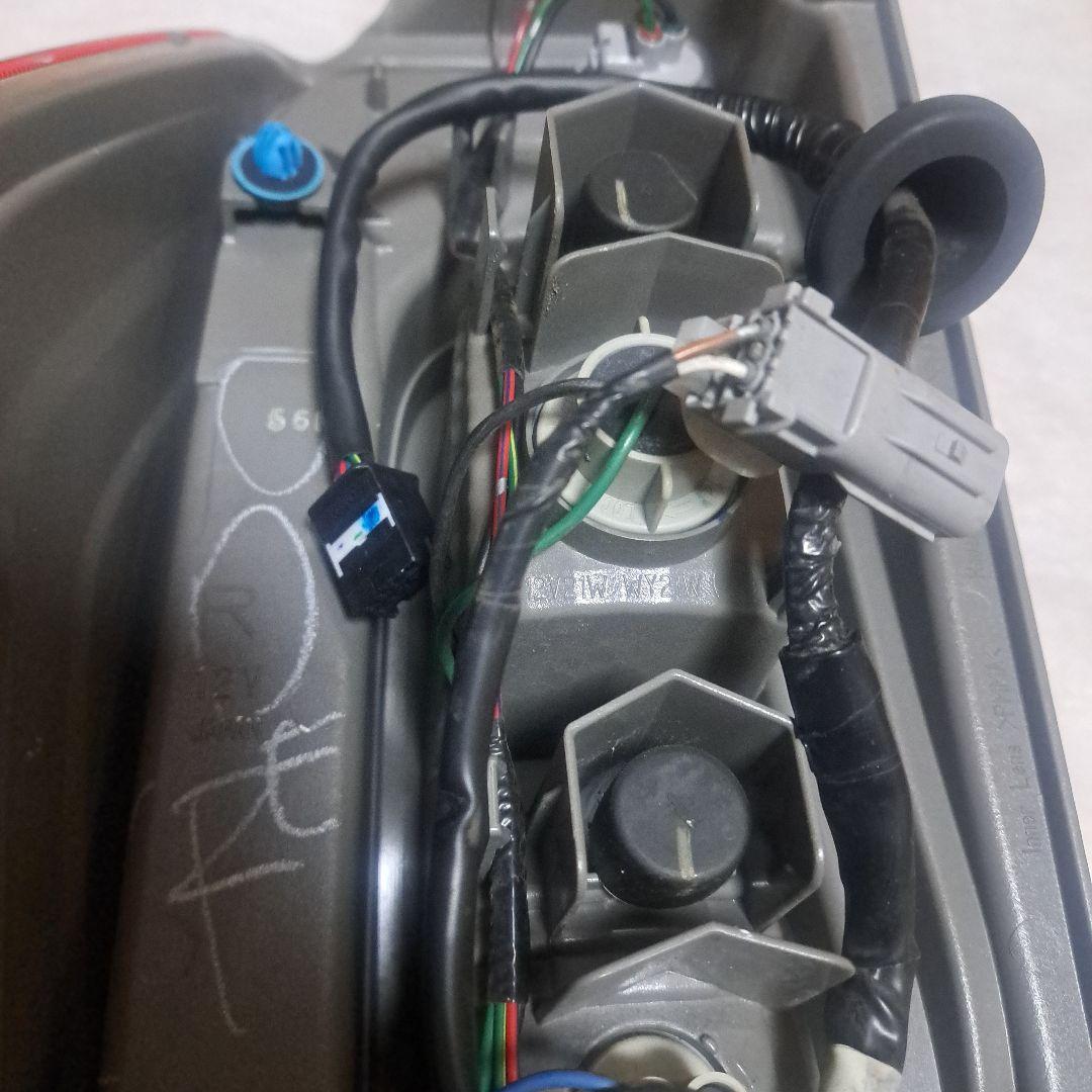 ダイハツ★タント★タントカスタム★LA600S ★LED テールランプ★右★良品