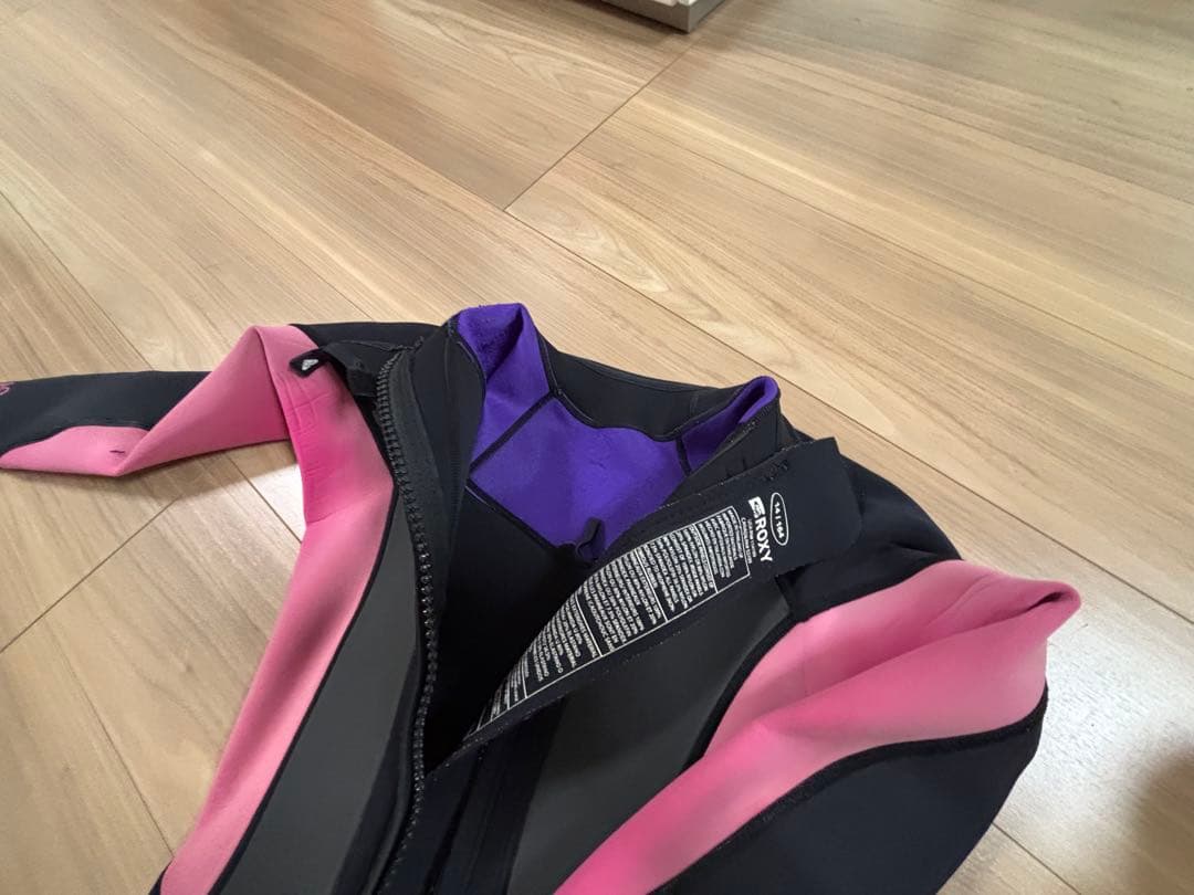 ★美品★お洒落　ロキシー　フルスーツ　ウエットスーツ　サーフィン　可愛い