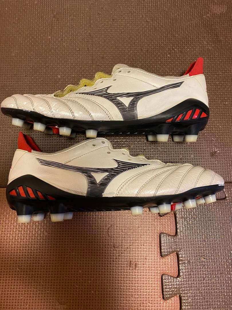 シューズ Mizuno Morelia NEO3