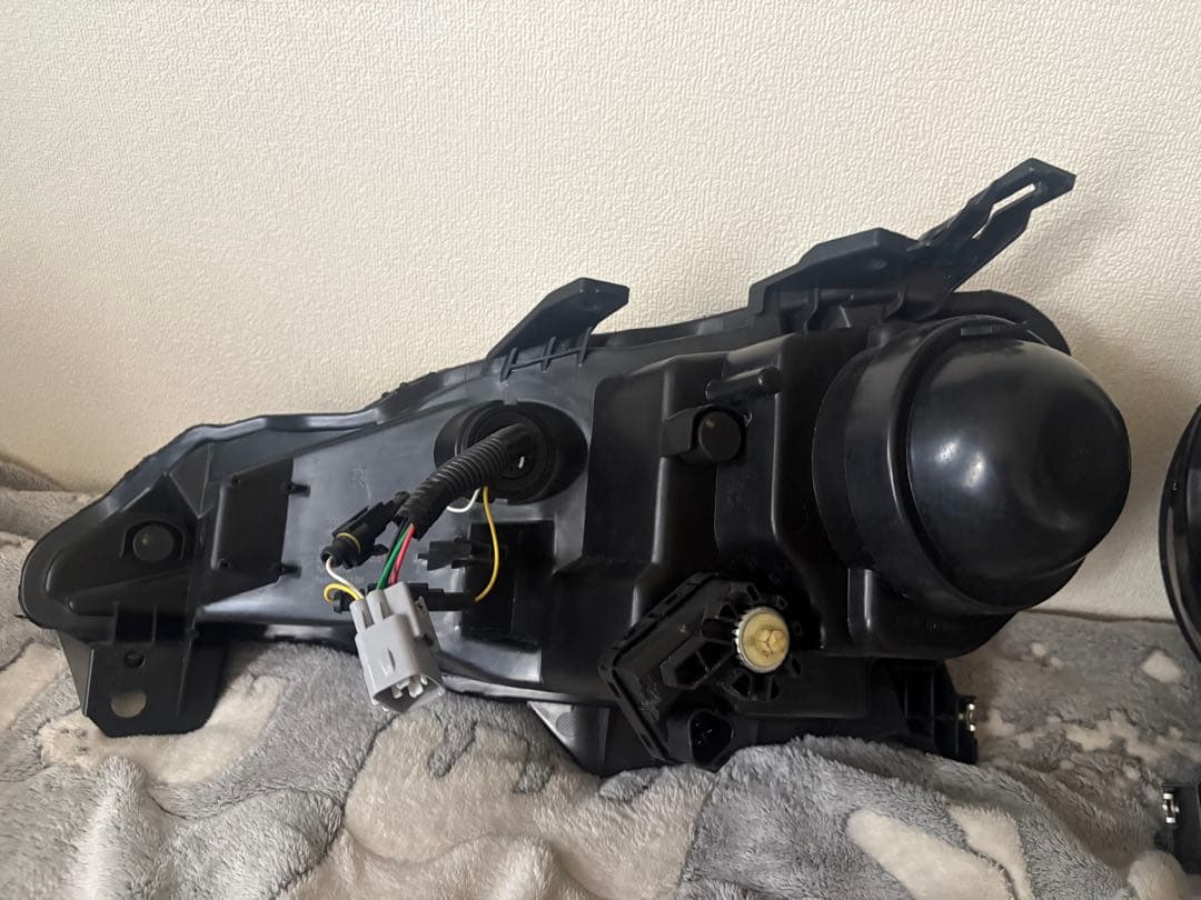 【美品】86 VLAND ヘッドライト LED brz zn6 zc6