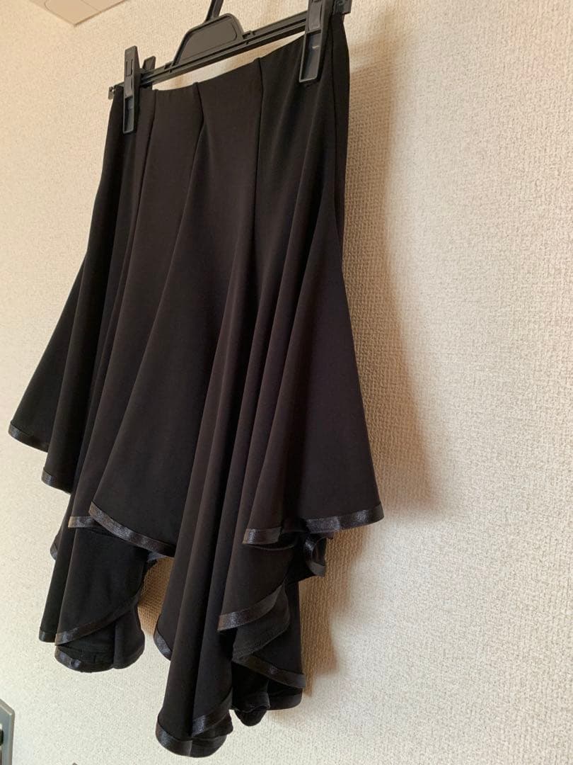 新品未使用　社交ダンス　ラテン　チャチャ　ジャイブ　黒 フレアスカート