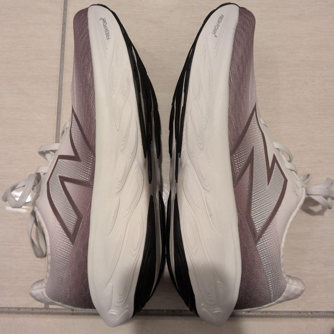 【28cmワイズ2E】ニューバランス　1080 V14