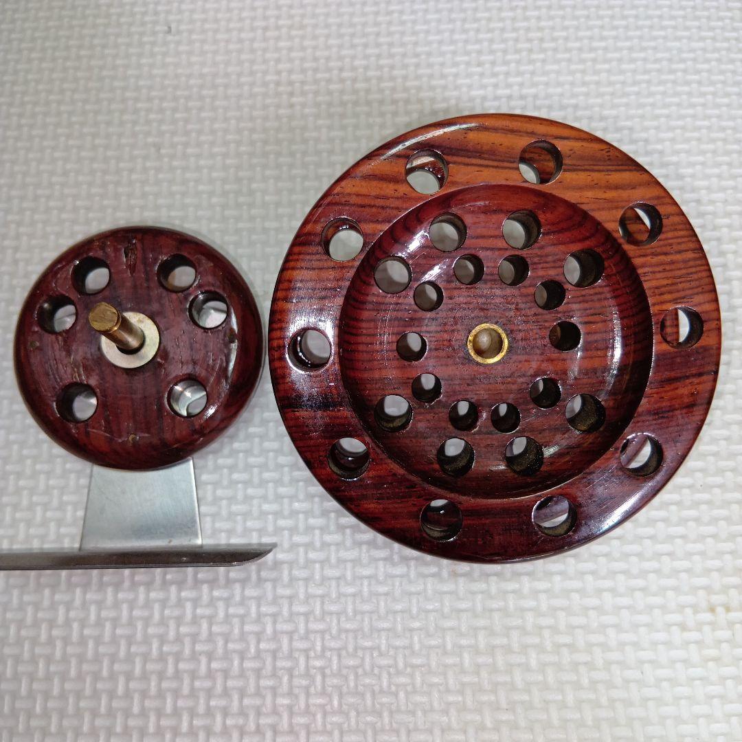 重利　リール　黒柿　86ミリ　ベアリングなし