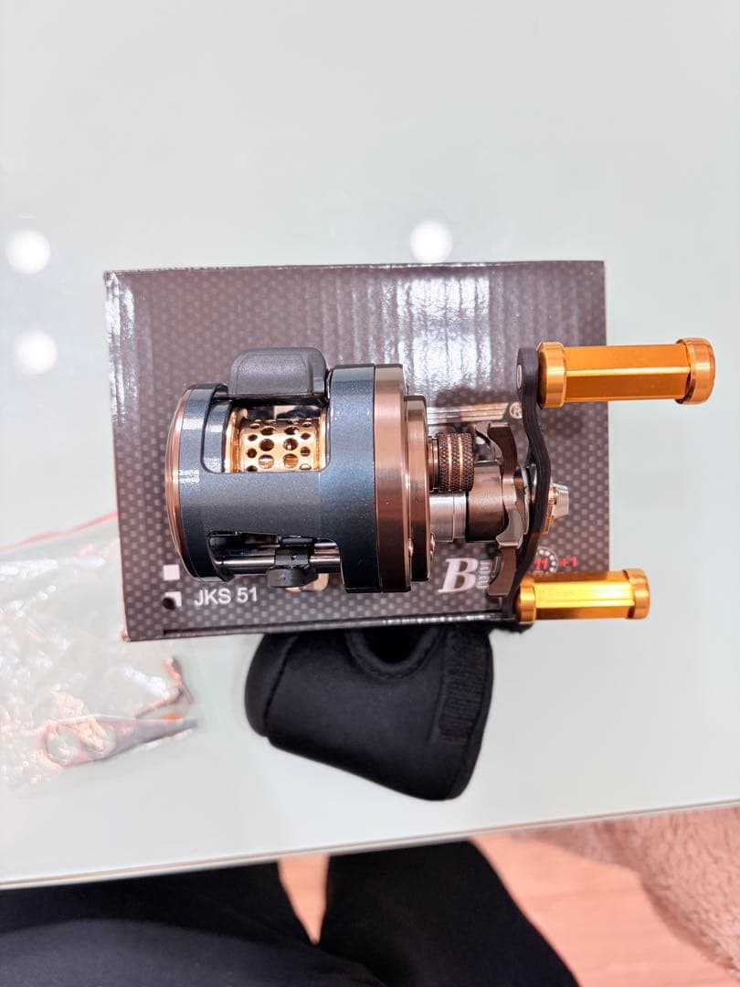 【メタルボディ】丸型ベイトリール　渓流　アジング等に