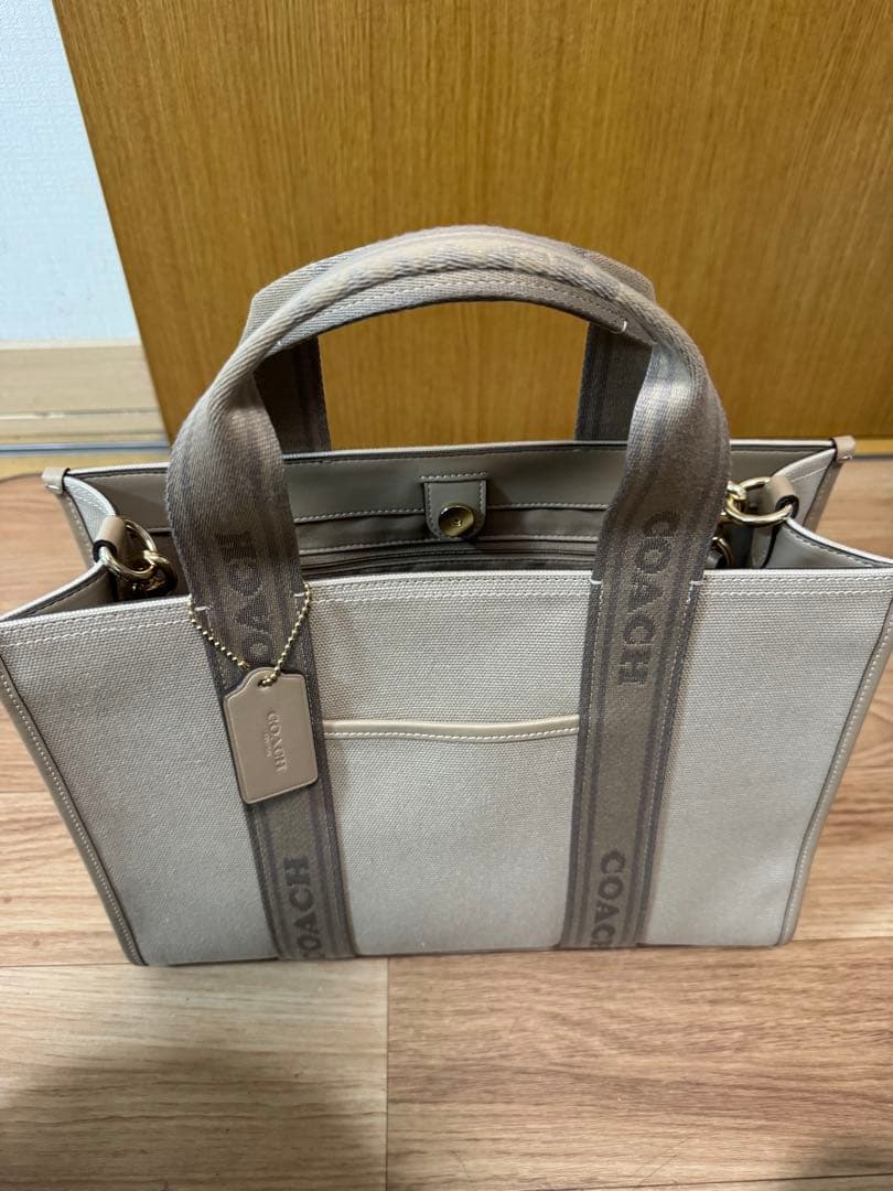 新品　未使用COACH ベージュ トートバッグ　品番: CAK93 IMLG6