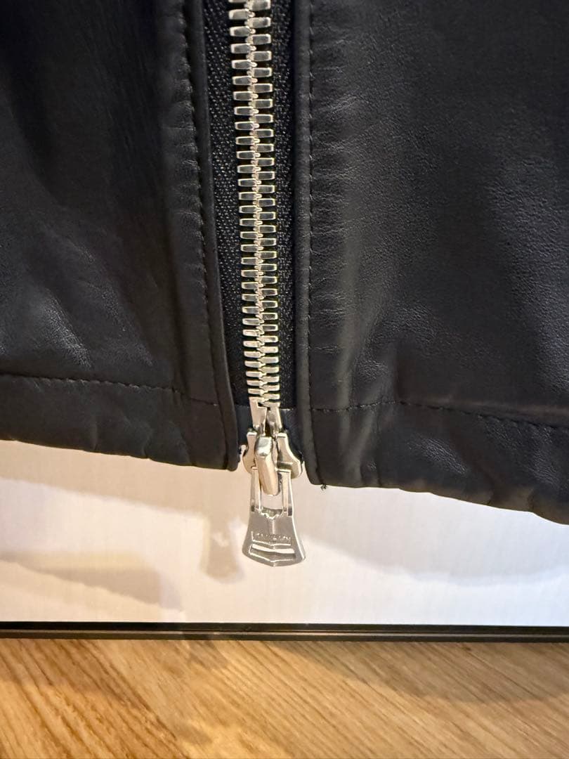 タッキーISAMU KATAYAMA BACKLASH レザー