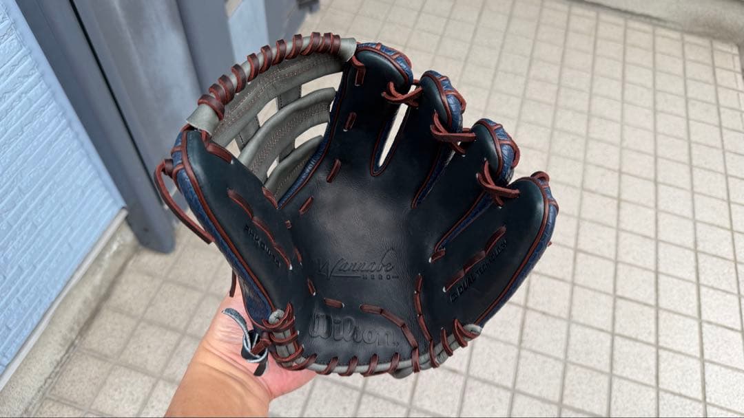 【新品未使用】Wilson 軟式グローブ