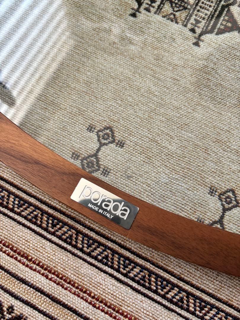 Porada円形センターテーブル ACTUS