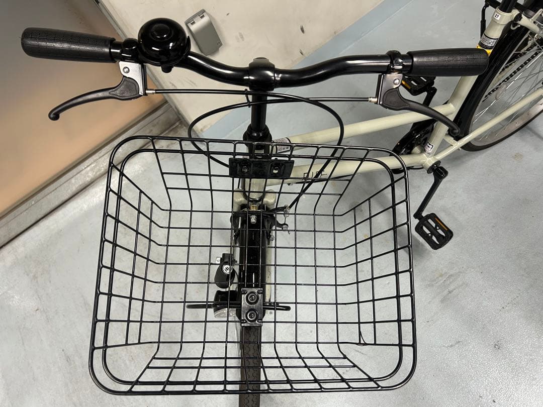 シティサイクル ライトグレー バスケット付き【文京区引き取り】