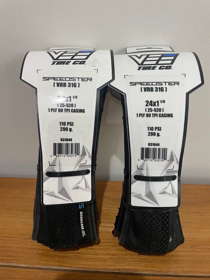 BMX レーシング　レーサー　レース　クルーザータイヤ　24x1-1/8 520