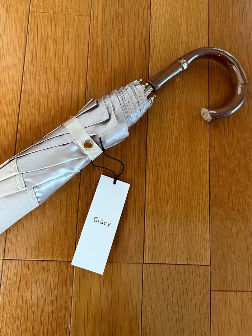 新品　GRACY 晴雨兼用　遮光遮熱 折りたたみ日傘