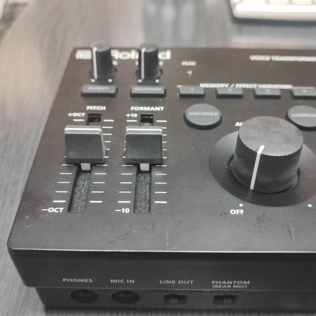 Roland VT-4 USB A to USB Bのケーブル付