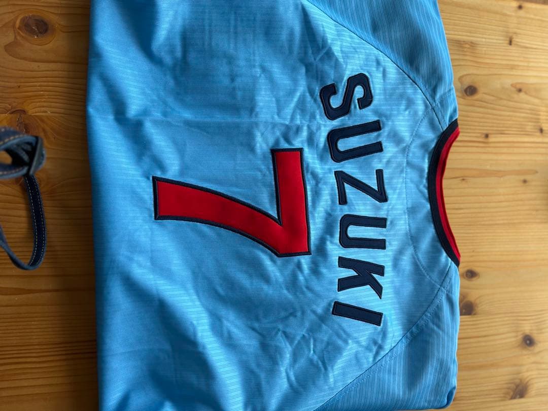 千葉ロッテ　鈴木大地ユニ