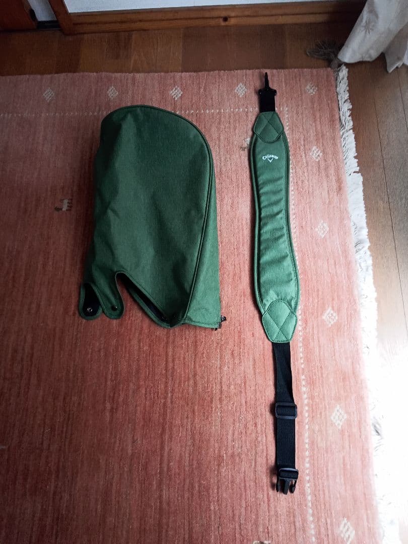 キャロウェイ　キャディバッグ 　色　グリーン