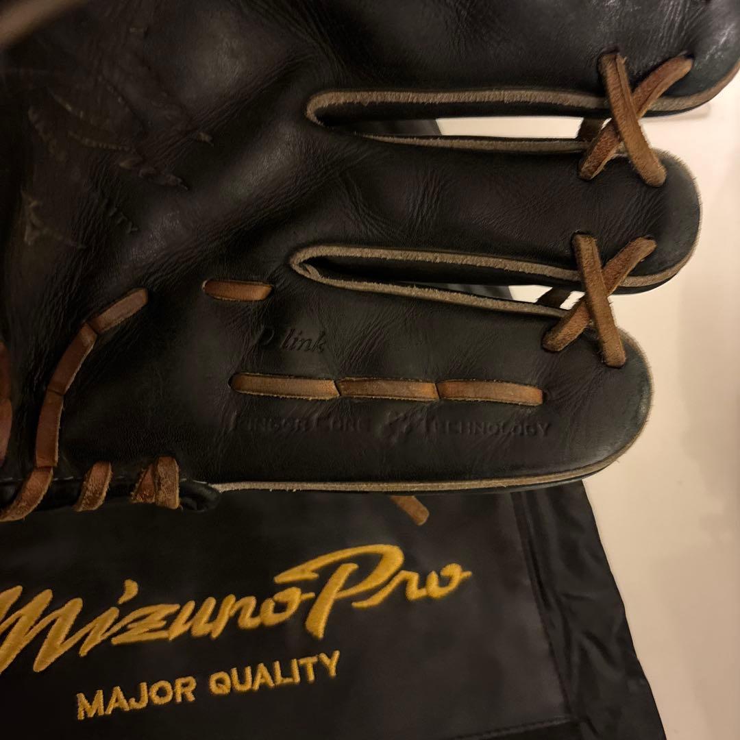 ミズノプロ　硬式内野用グローブ　30周年