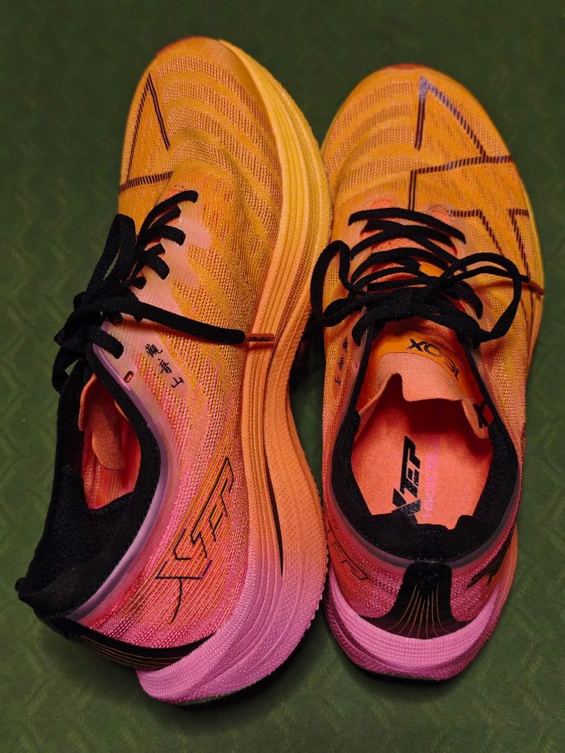 スパイク・シューズ Xtep 160x 5.0