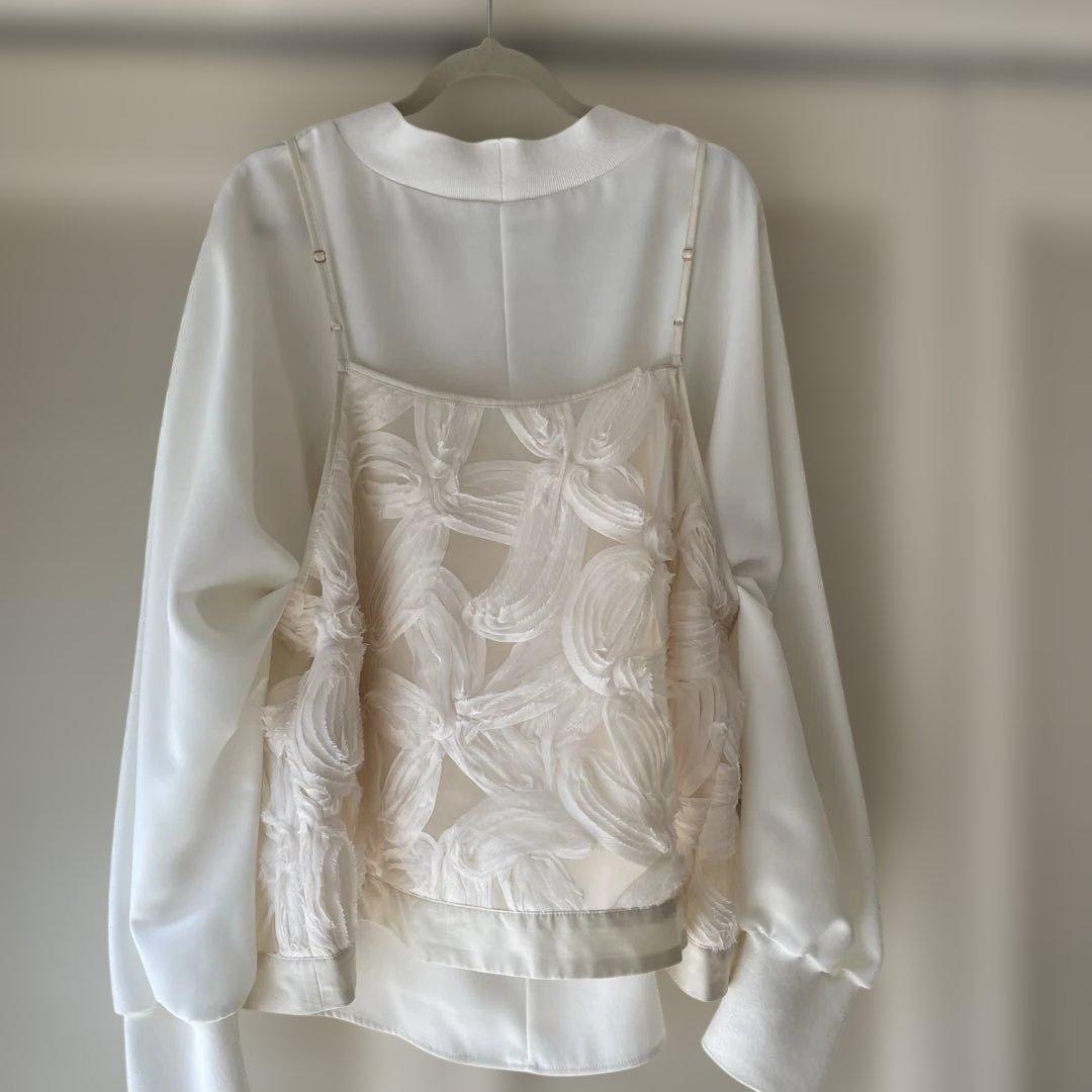 新品未使用品！23区レース模様が綺麗なビスチェ