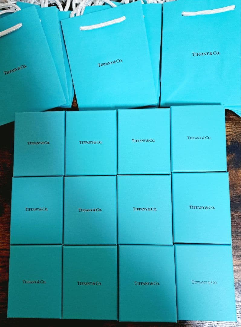 ティファニー 空箱 巾着 リボン カード ショップ 袋 12セット 国内現行品