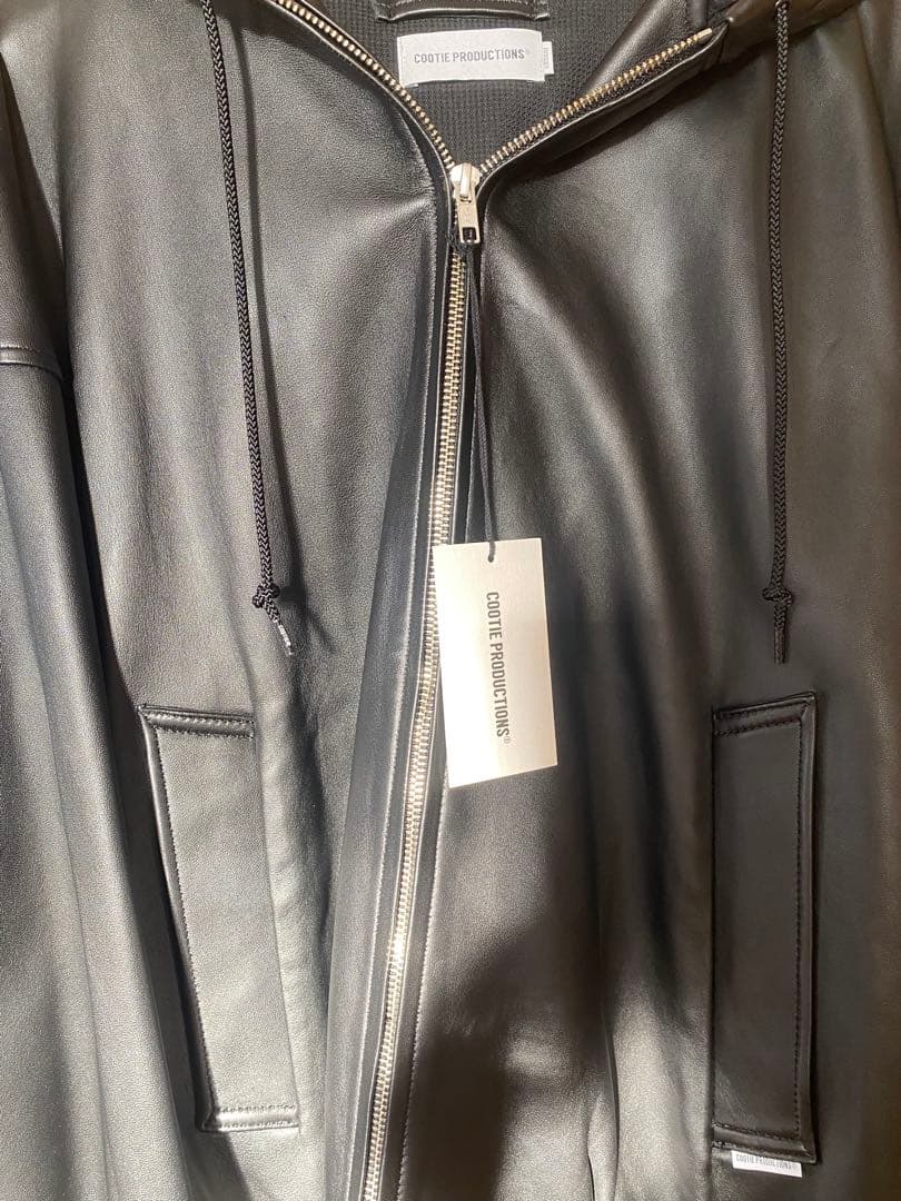 COOTIE PRODUCTIONSフード付きレザージャケット羊革 新品タグ付け