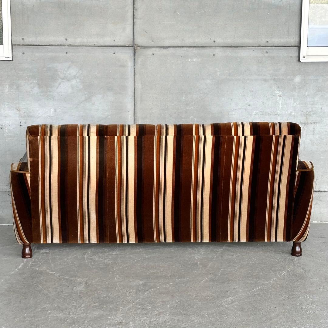★昭和レトロ★ 2人掛けソファ ストライプベロア 木肘 応接チェア 純喫茶風