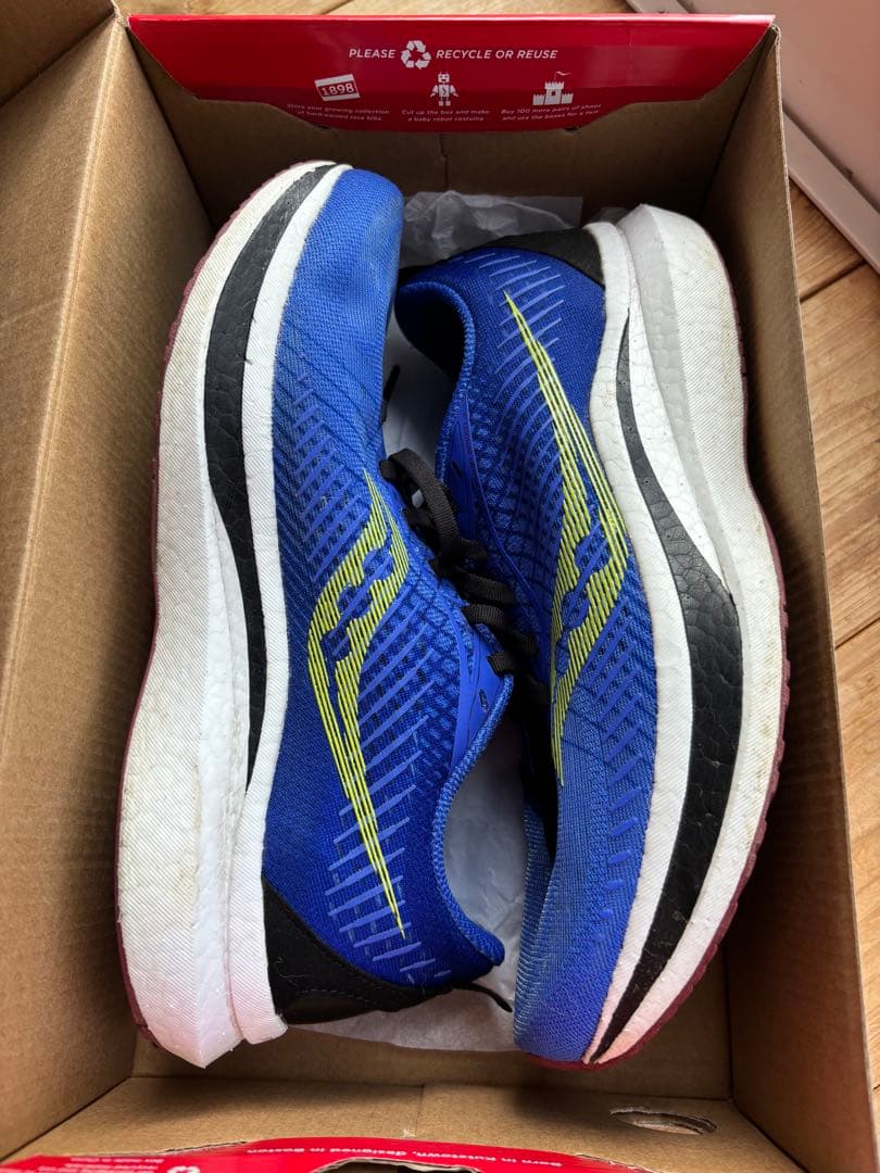 サッカニー　エンドルフィンスピード2 26cm