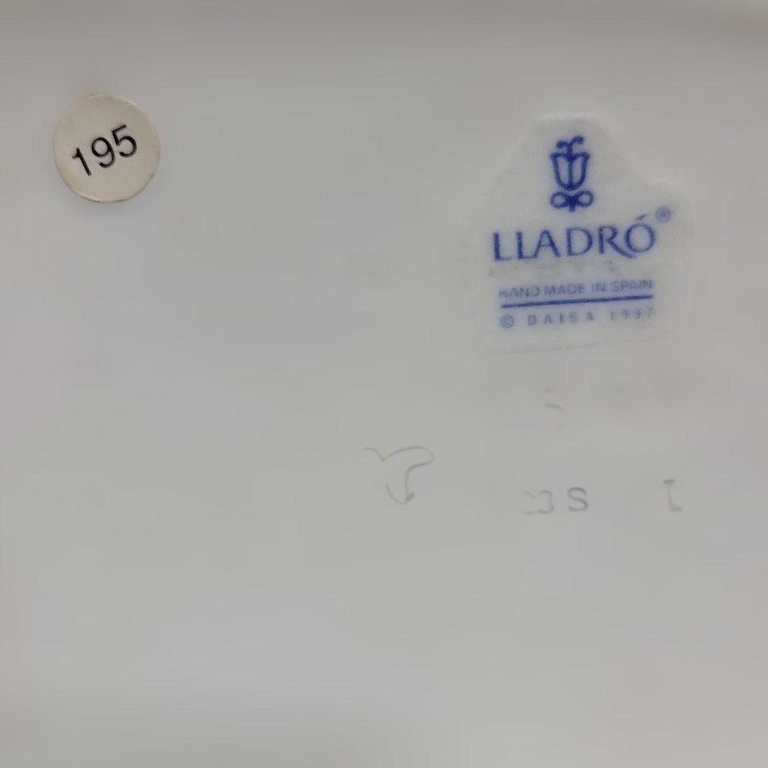 Lladro 子供と犬の陶器置物　僕とおねんね 1988年絶版品リヤドロ