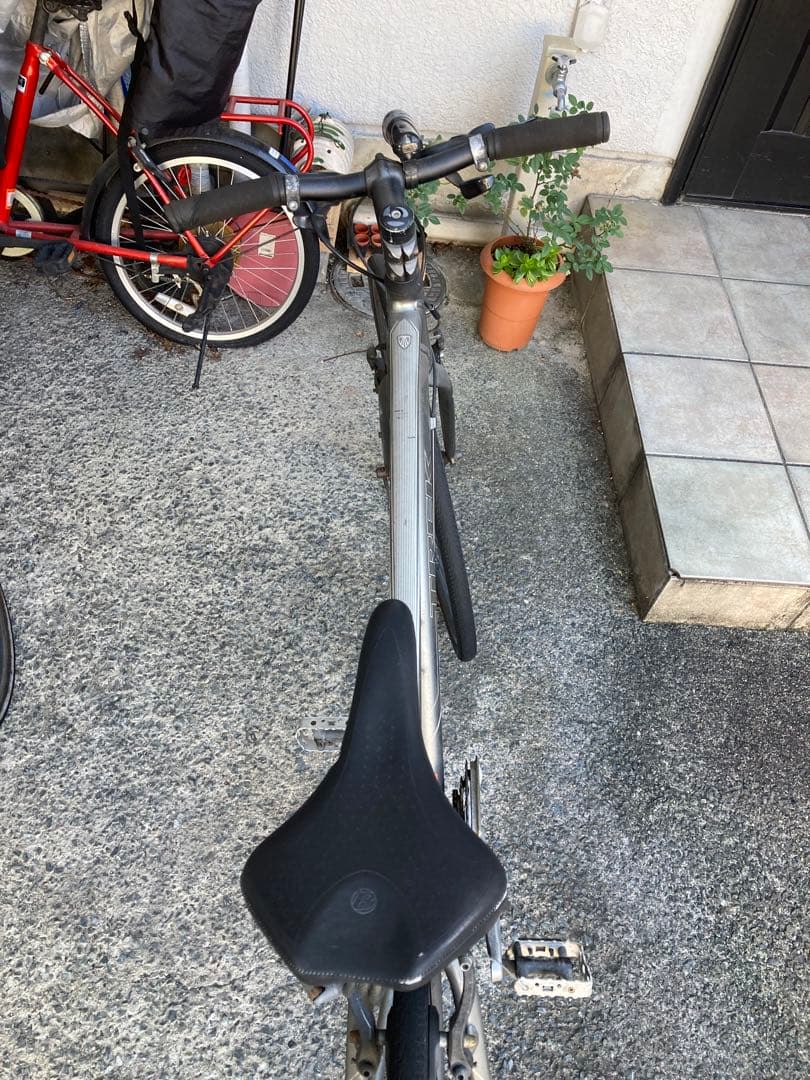 po-san専用　大阪府　クロスバイク TREK FX7.2 定価6.5万円